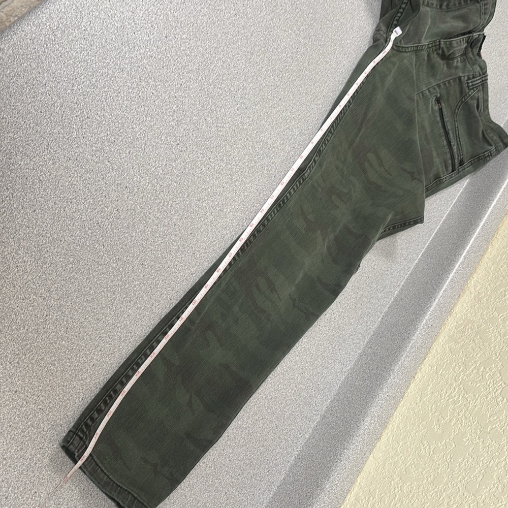 Sanctuary Denim Camouflage Skinny Pants - Picture 9 of 10